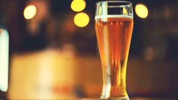 England's reopened pubs will collect customer names, keep record of patrons amid pandemic