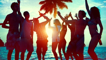 Coronavirus infects 60 University of Texas students on spring break trip to Mexico