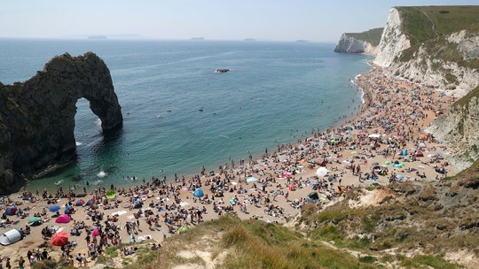 May 2020 was sunniest month on record for UK, weather agency confirms