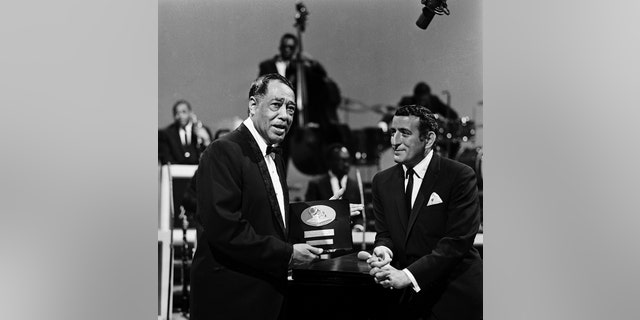 Duke Ellington with Tony Bennett.