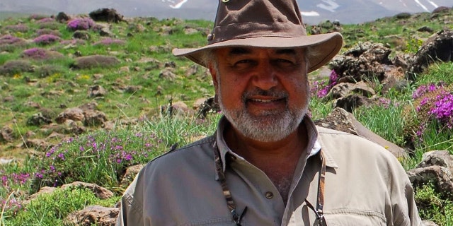 Morad Tahbaz, a conservationist jailed in Iran on espionage charges, has been granted bail, according to the semi-official ILNA news agency.