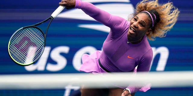 Serena Williams returns a shot to Bianca Andreescu at the U.S. Open in New York on Sept. 7, 2019.