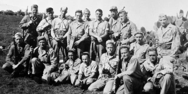Members of the 40 Thieves in Hawaii.