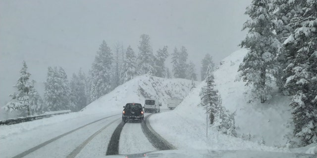 Heavy snow fell in Idaho on Wednesday morning, cuasing some vehicles to get stuck as up to 10 inches of snow was reported in some locations.