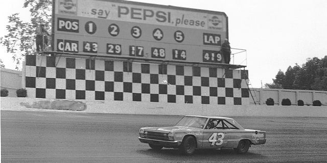 Petty won at Martinsville seven years in a row from 1967-1973.