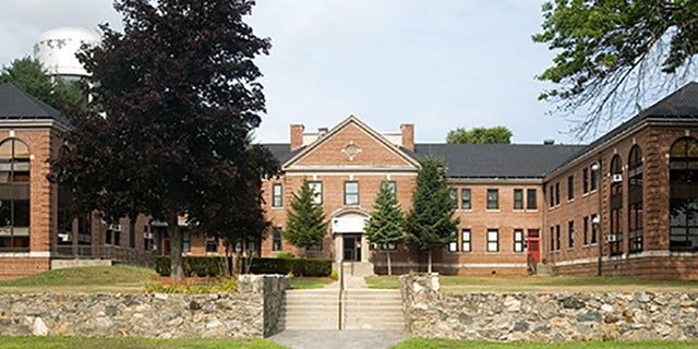 Building 5 on the grounds of the Bedford Veterans Affairs Medical Center in Massachusetts.