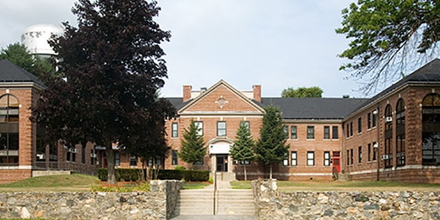 Building 5 on the grounds of the Bedford Veterans Affairs Medical Center in Massachusetts.