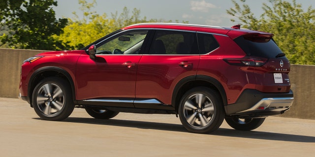 2021 Nissan Rogue Introduced 