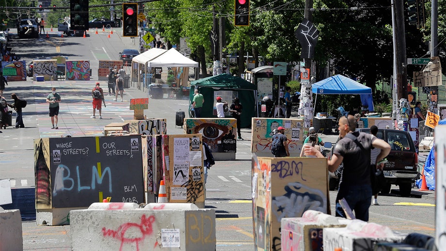 Seattle CHOP leaders urge protesters to go home, throw support behind Biden, Democrats