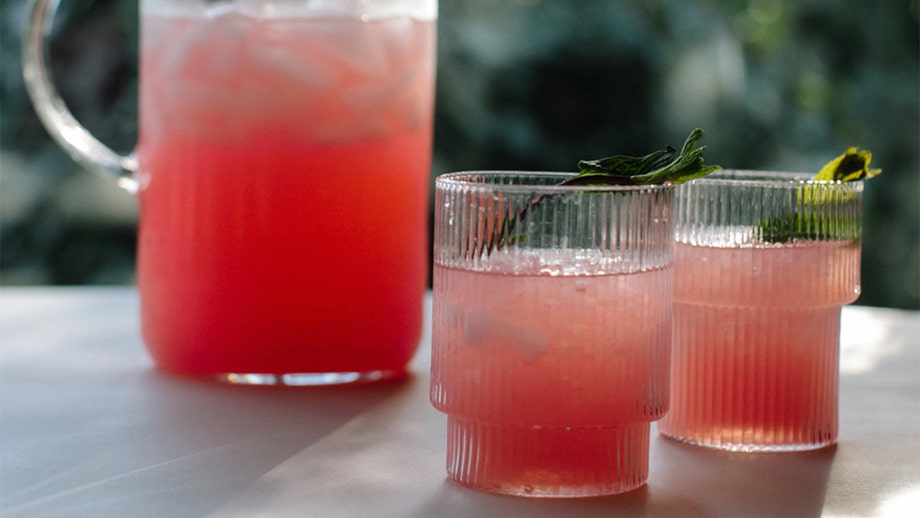 Joanna Gaines shares watermelon lemonade recipe, tips for summertime fun
