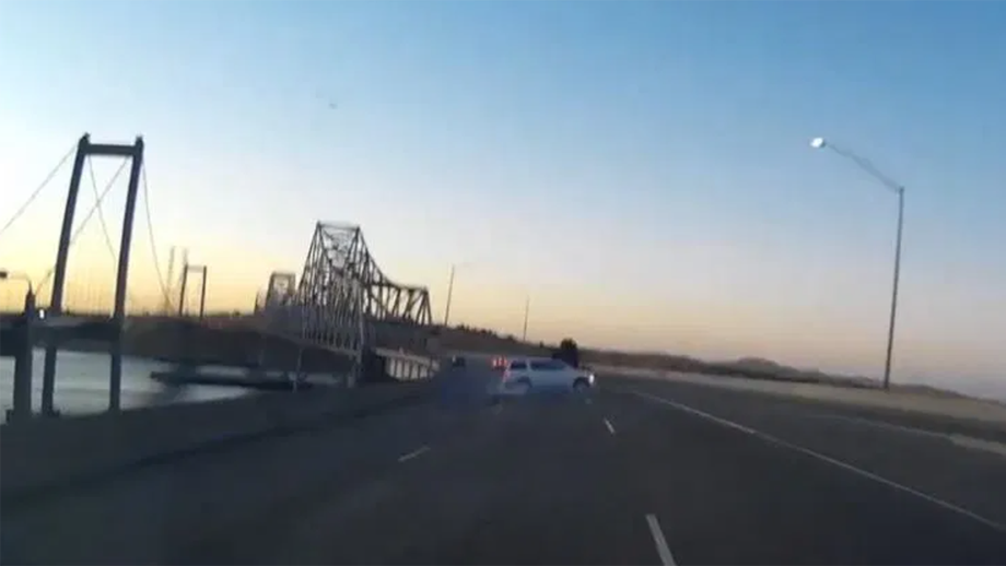 Dashcam captures SUV before plummeting off Calif. bridge, killing 4