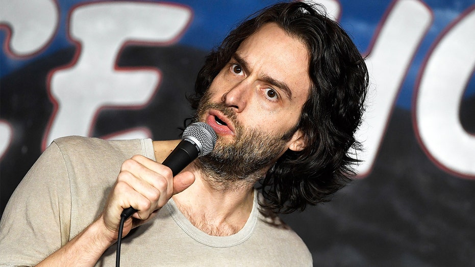 Comedian Chris Delia Addresses Sexual Misconduct Allegations Months 9576