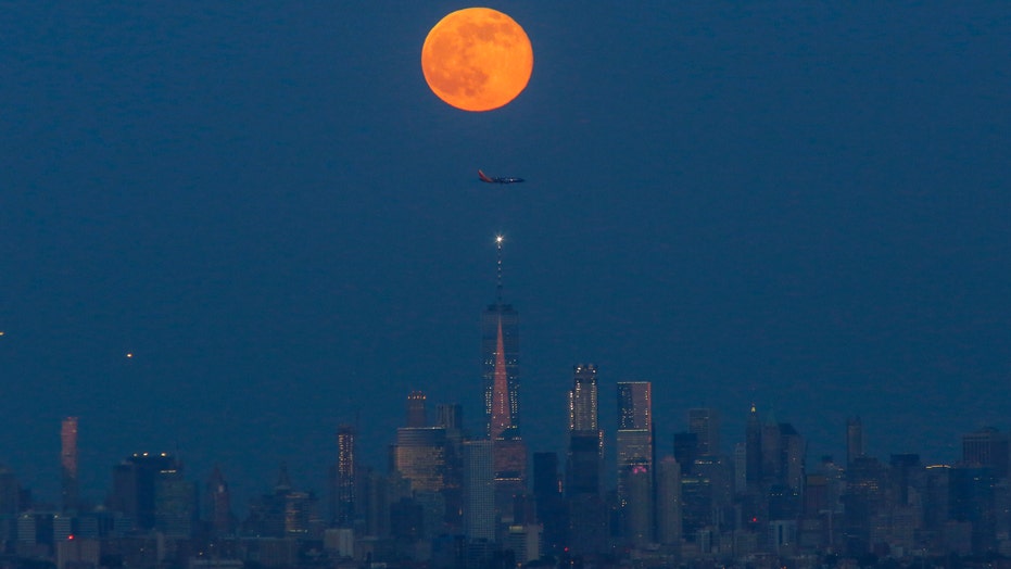 Get Set For Strawberry Moon Nasa S Top Tips For June Skywatchers Fox News