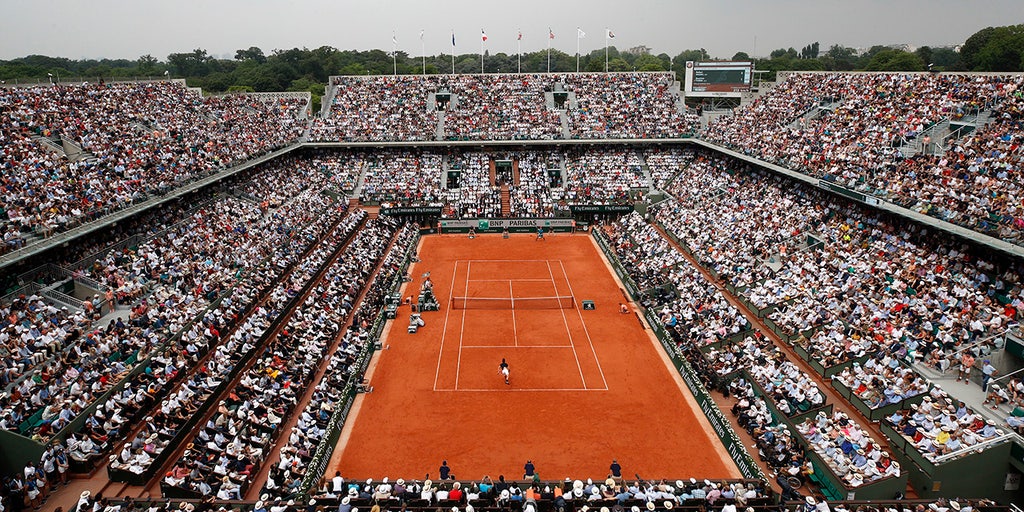 French Open postponed by a week because of pandemic