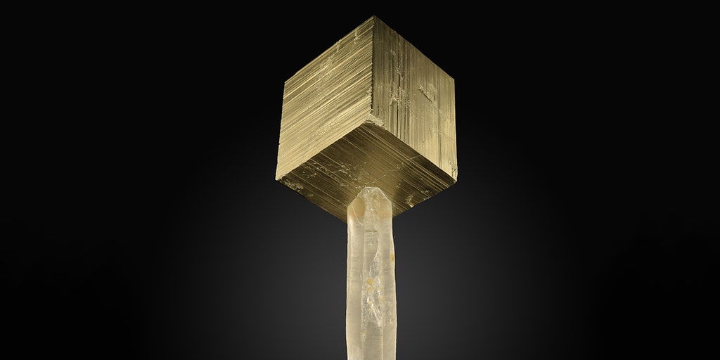 pyrite-and-quartz.jpg?ve=1&tl=1