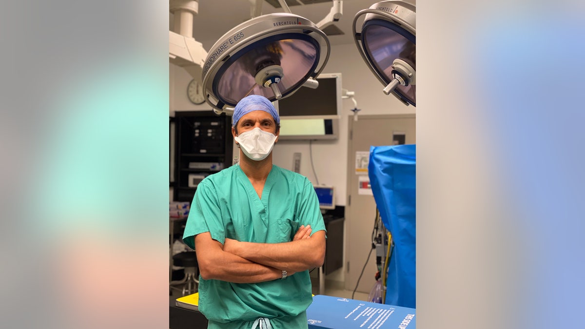 Dr. Ismail El-Hamamsy, director of aortic surgery for the Mount Sinai Health System, conducting an aortic procedure - file photo (Photo credit: Mount Sinai Health System)