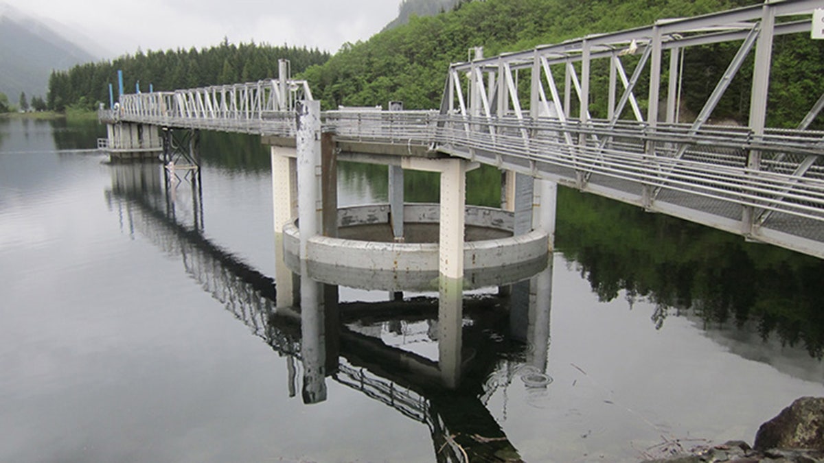 Evacuation sirens were sounded by mistake on Tuesday, saying that the Tolt Dam at the Tolt River Reservoir had failed.