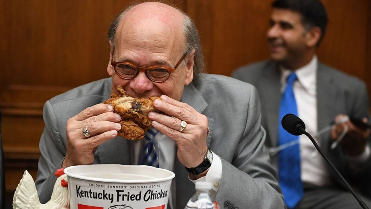 U.S. Rep. Steve Cohen, D-Tenn., eats chicken during a hearing before the House Judiciary Committee on Capitol Hill in Washington, D.C. (Getty Images)