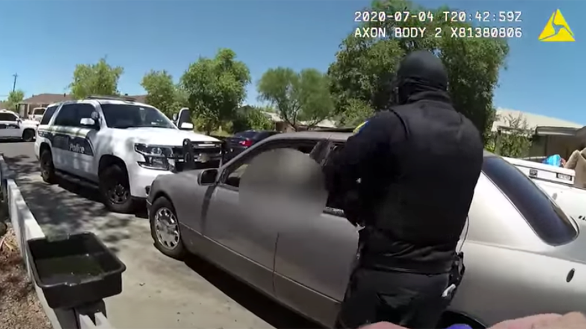 Phoenix Police Release Bodycam Video From Fatal Officer Shooting That ...