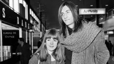 Jenny Boyd talks forgiving Stevie Nicks after Mick Fleetwood affair, marrying star twice: It was ‘surreal'
