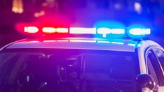 Louisiana police officer shot, killed while escorting suspect from HS basketball game: reports