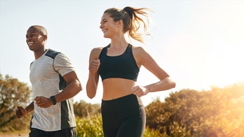 How to improve outdoor workouts this summer, according to a celebrity trainer