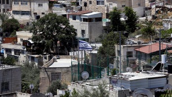 University professor offers bonus to students who 'find a poor Jew' in anti-Semitic lecture: reports