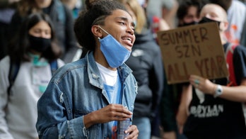 Seattle sees federal officers arrive ahead of planned weekend protests