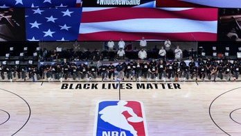 New Orleans Pelicans, Utah Jazz players kneel during national anthem prior to league's restart