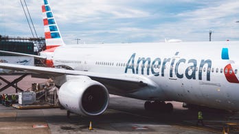 American Airlines passenger allegedly removed over refusing to wear a mask, others cheer