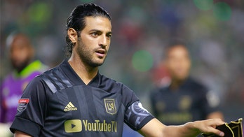 LAFC's Carlos Vela opts out of MLS tournament in Orlando