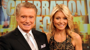 Kelly Ripa recalls Regis Philbin teaching her this life lesson: 'You have to be who you are'