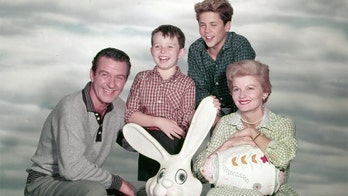 ‘Leave It to Beaver’ star Hugh Beaumont was very much like on-screen family man, daughter says