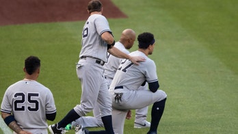 Yankees' Giancarlo Stanton, Aaron Hicks explain why they knelt during national anthem