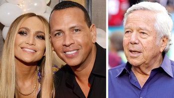 Jennifer Lopez, Alex Rodriguez talk Mets development project with Robert Kraft