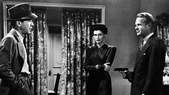 Sonia Darrin, femme fatale in Humphrey Bogart’s ‘The Big Sleep’ and mother of Mason Reese, dead at 96