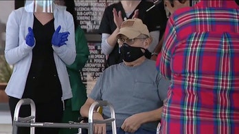 Dallas police officer beats coronavirus after more than 100 days in hospital: 'I proved a lot of people wrong'