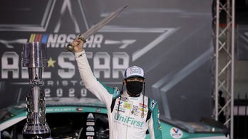 Chase Elliott wins NASCAR All-Star race at Bristol before largest US sports crowd since pandemic started