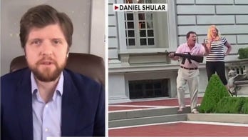 Buck Sexton says St. Louis couple had a right to self-defense: 'Doesn't matter what Democrats say'