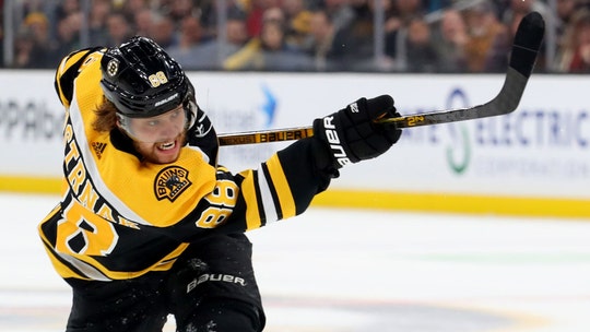 Bruins’ David Pastrnak chirps Maple Leafs, Justin Bieber with edited Instagram post