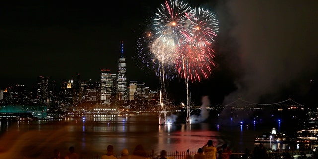 Fireworks explode over New York City. (Photo by Gary Hershorn/Getty Images)