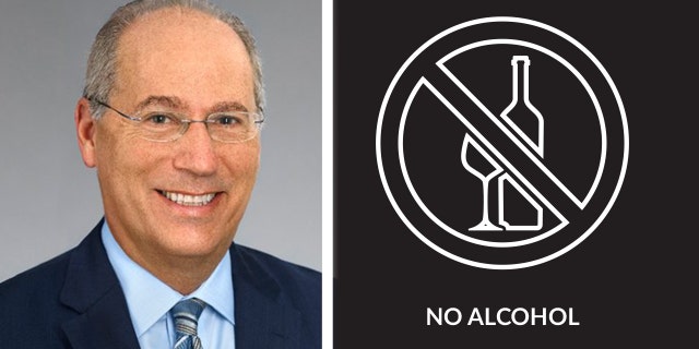 Dan Gelber, mayor of Miami Beach, Florida, wants to halt alcohol sales at 2 a.m. as part of an effort to combat crime and noise in the city of 90,000 residents.