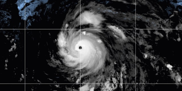 Rare Hawaiian hurricane, packing strong winds and rains, approaches islands