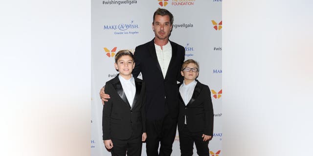 Left to right: Kingston Rossdale, Gavin Rossdale and Zuma Rossdale attend the 4th annual Wishing Well Winter Gala at the Hollywood Palladium on December 7, 2016, in Los Angeles, Calif. (Photo by Jason LaVeris/FilmMagic)