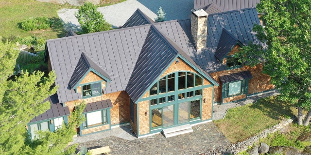 EXCLUSIVE: Jane Doe claims Ghislaine Maxwell raped her ’20-30 times’, is willing to testify 2 The property where Ghislaine Maxwell, former associate of late disgraced financier Jeffrey Epstein, was arrested by the Federal Bureau of Investigation (FBI) is seen in an aerial photograph in Bradford, New Hampshire, U.S. July 2, 2020.
