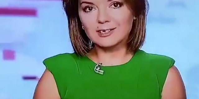 The newscaster revealed that that the dental dilemma was caused by an accident about a decade ago.