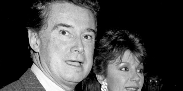 Regis Philbin and Joy Philbin attend "The Color of Money" Premiere on October 8, 1986 at the Ziegfeld Theater in New York City. <br> ​​(Getty Images)
