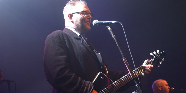 Tim Smith of Cardiacs fame has died at age 59.