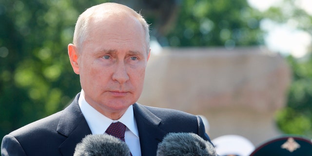 Putin Pledges New Hypersonic And Underwater Nuclear Weapons Report Fox News
