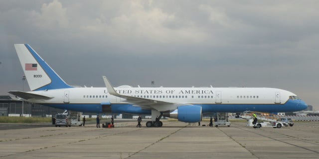 National Security Adviser Robert C. O'Brien and his official party traveled to and from Paris aboard this Air Force C-32, routinely designated Air Force Two. (Photo: Deroy Murdock.)